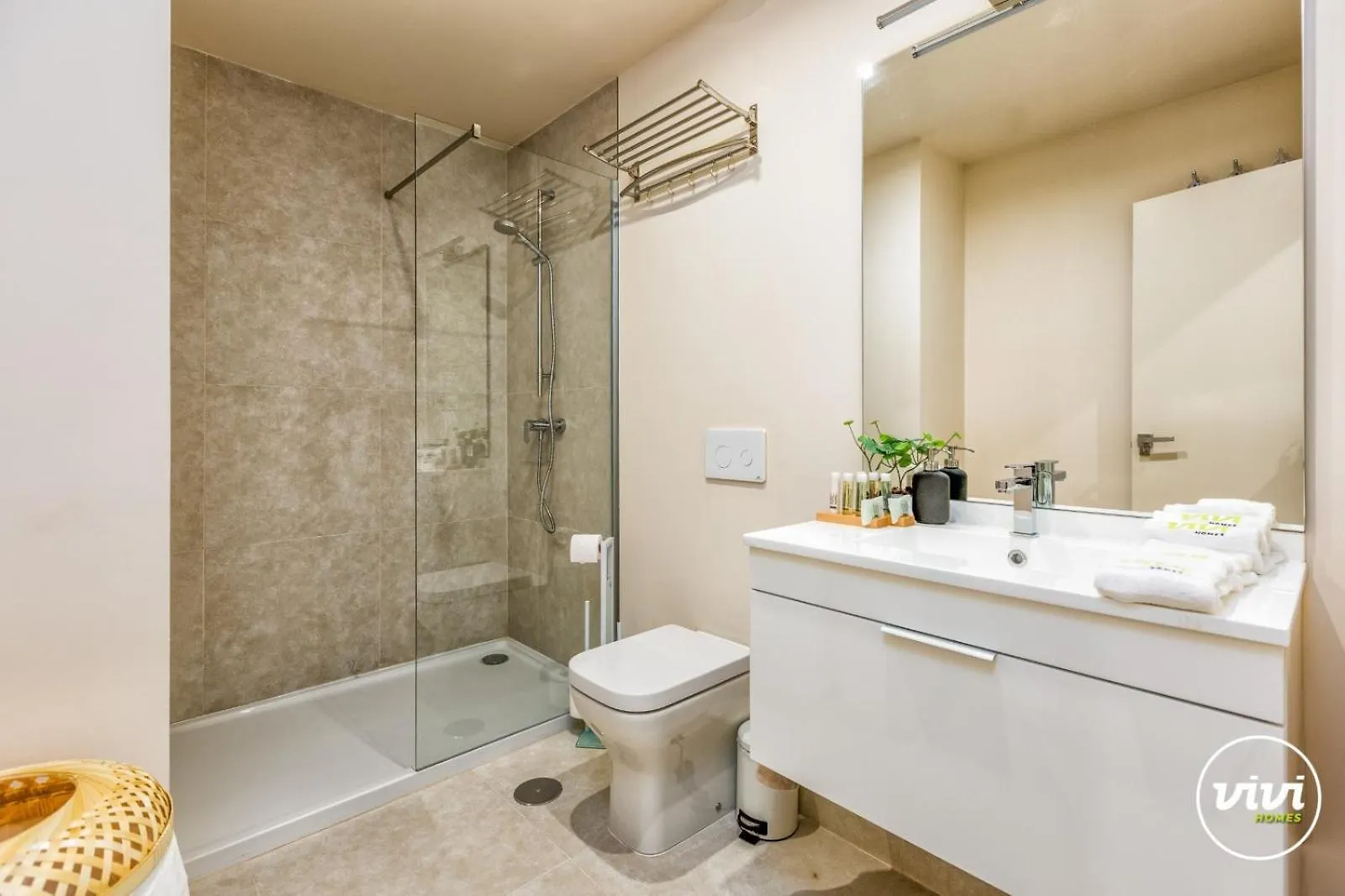 Vivi Homes - Lotus Pool, Garden, Gym & Beach La Cala De Mijas 0*,