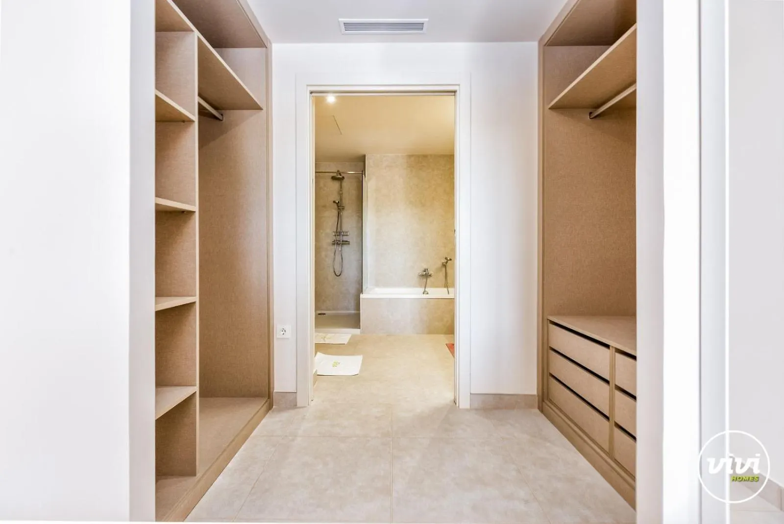 Vivi Homes - Lotus Pool, Garden, Gym & Beach La Cala De Mijas 0*,