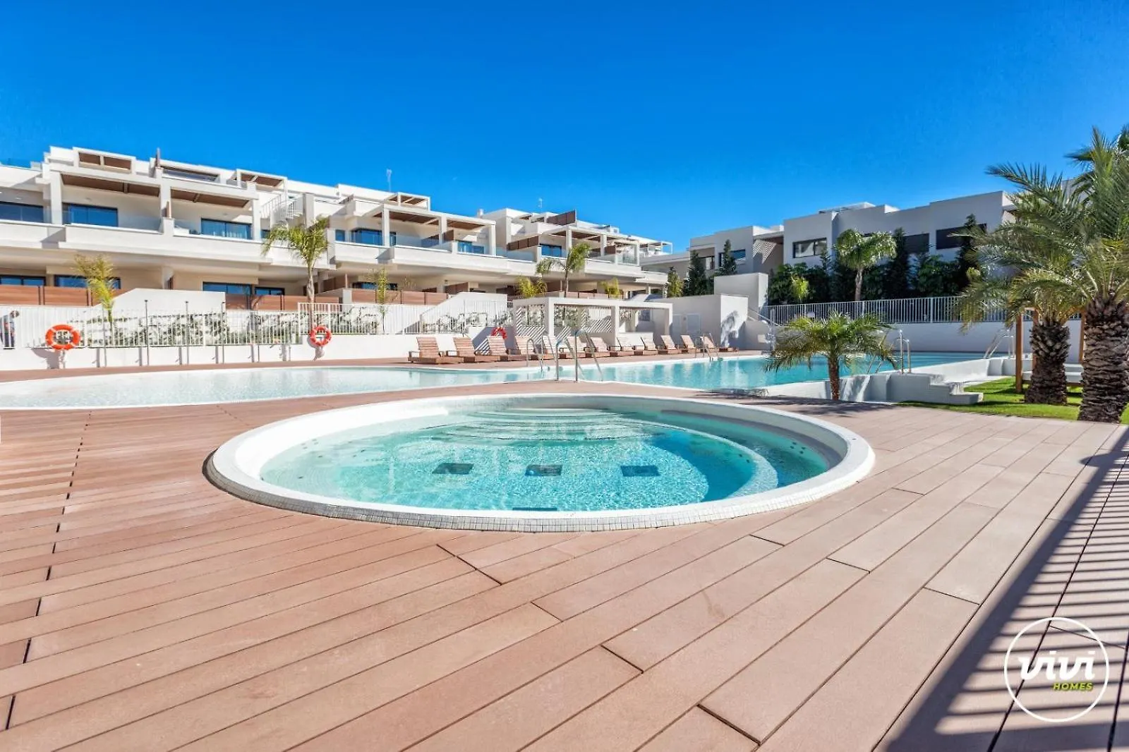 Vivi Homes - Lotus Pool, Garden, Gym & Beach La Cala De Mijas 0*,  Spain